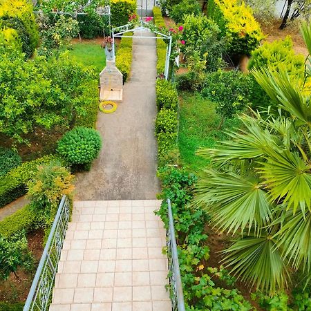House With Wonderful View Cálcis Exterior foto