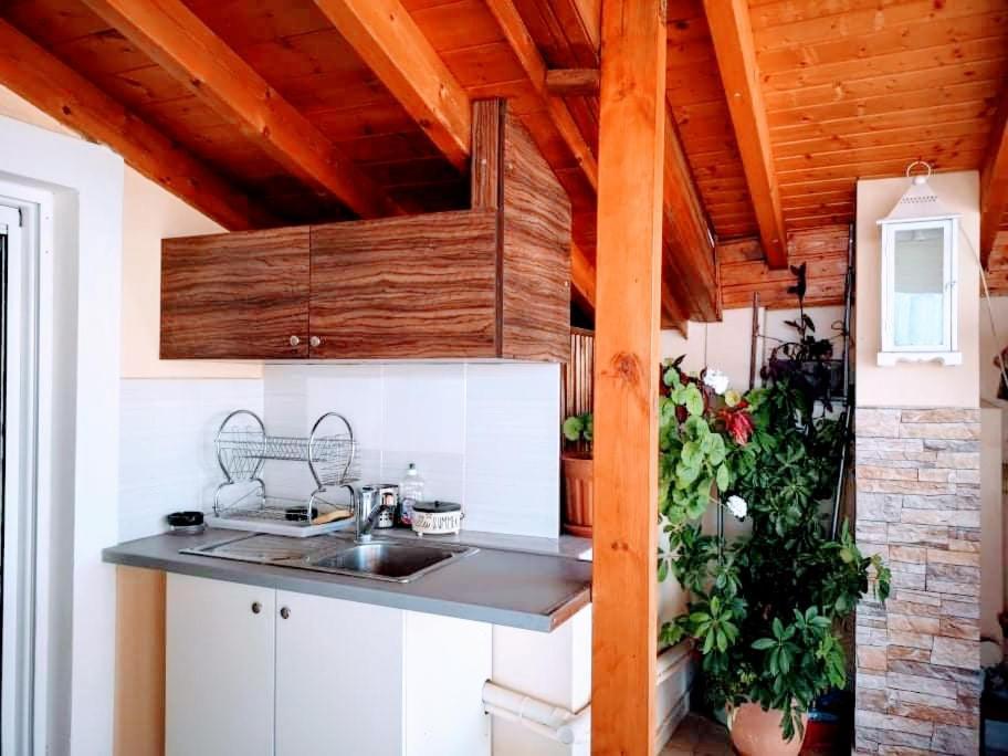 House With Wonderful View Cálcis Exterior foto
